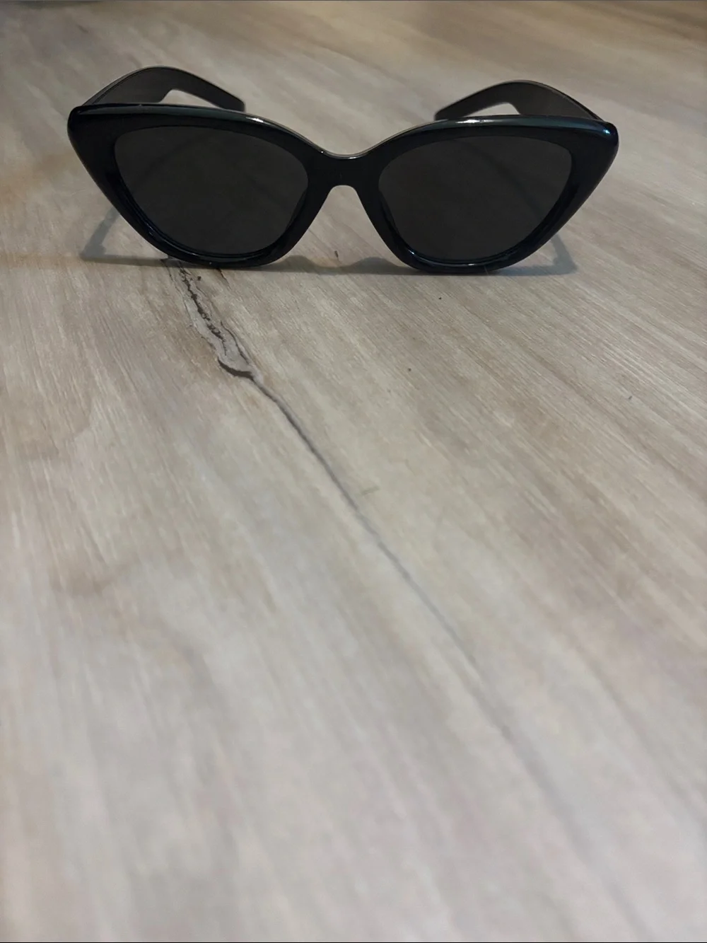 N/A complements stylish day
